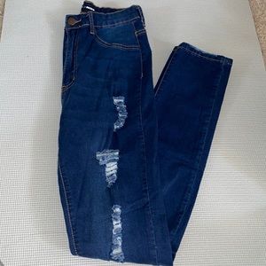 Fashion Nova- high rise -super skinny -Jean